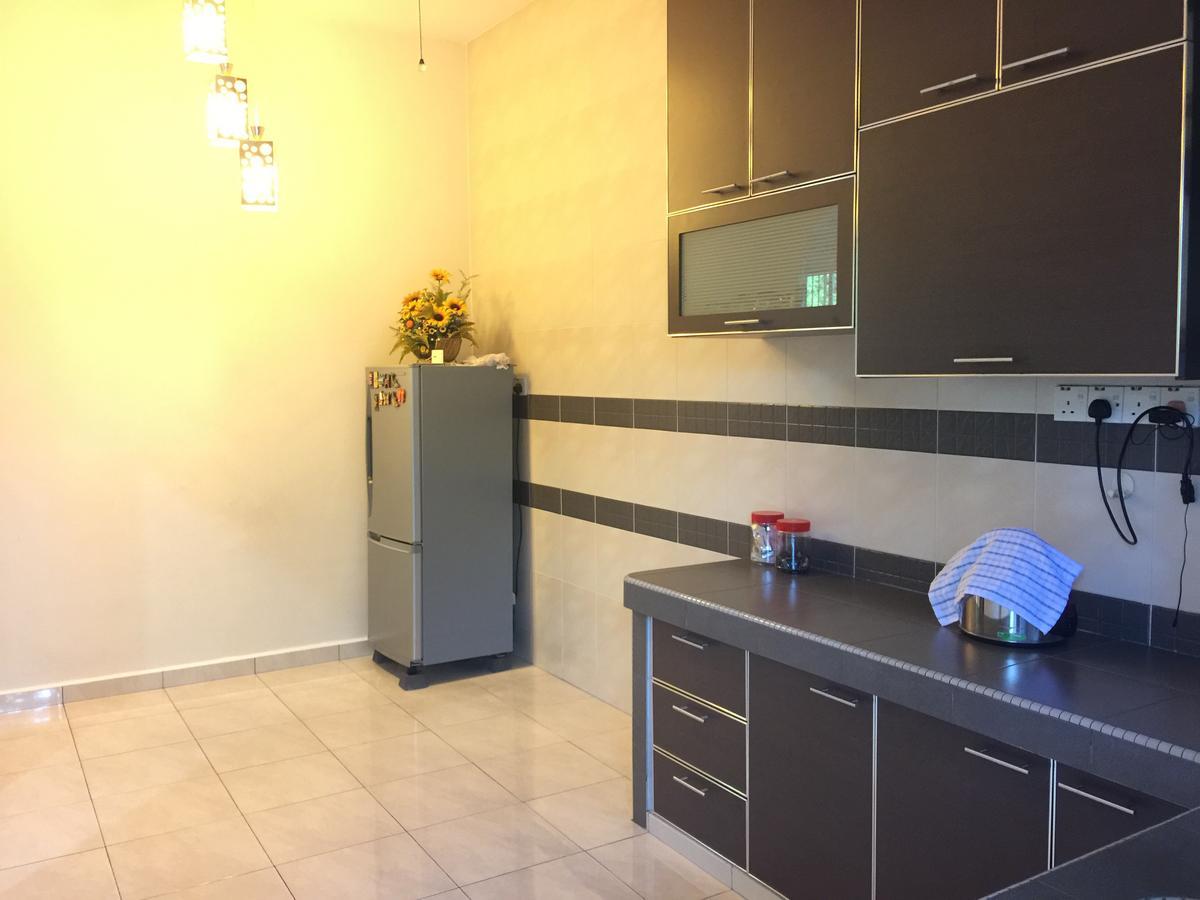 Big Garden Homestay Pantai Remis Exteriér fotografie